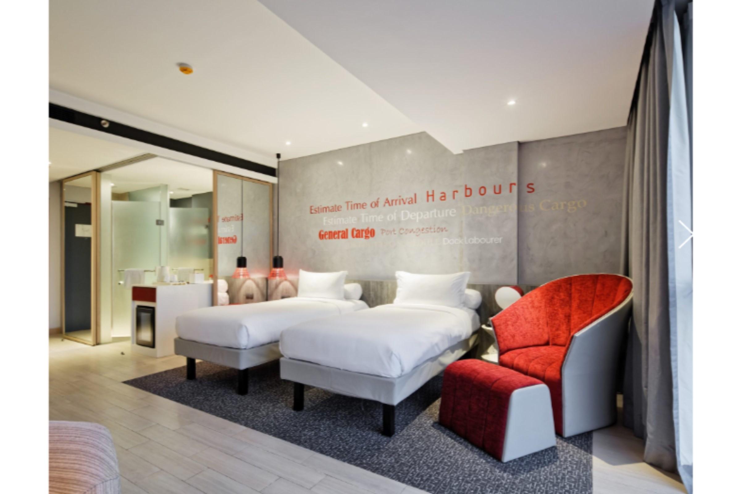 Отель Ibis Styles Batam Нагоя Экстерьер фото